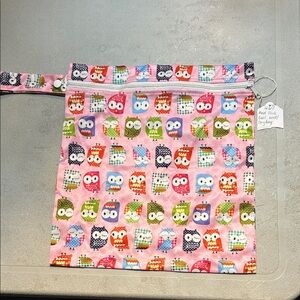 Handmade Medium Wet/Dry Zippered Bag with Snap Handle, NEW